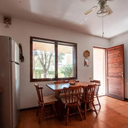 Appartamento Casa A Schiera Con Giardino A Pochi Passi Dal Mare *